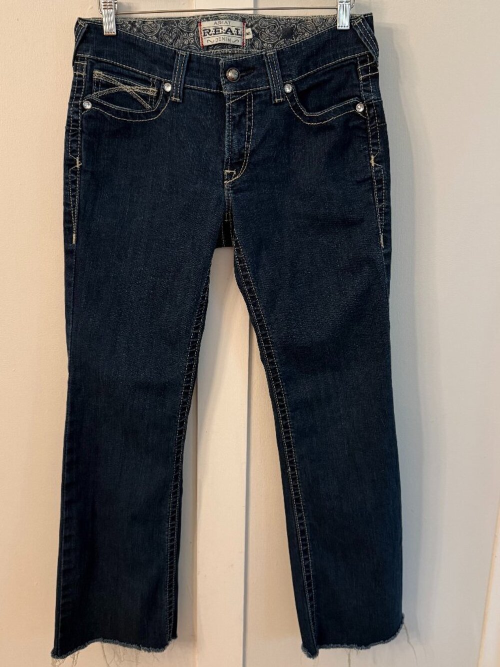 Ariat R.E.A.L. Mid Rise Chainlink Boot Cut Jean size 30 Raw Hem Western Boho